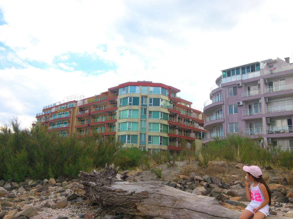 Mak Complex Hotel Pomorie Exterior photo