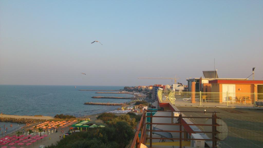 Mak Complex Hotel Pomorie Exterior photo